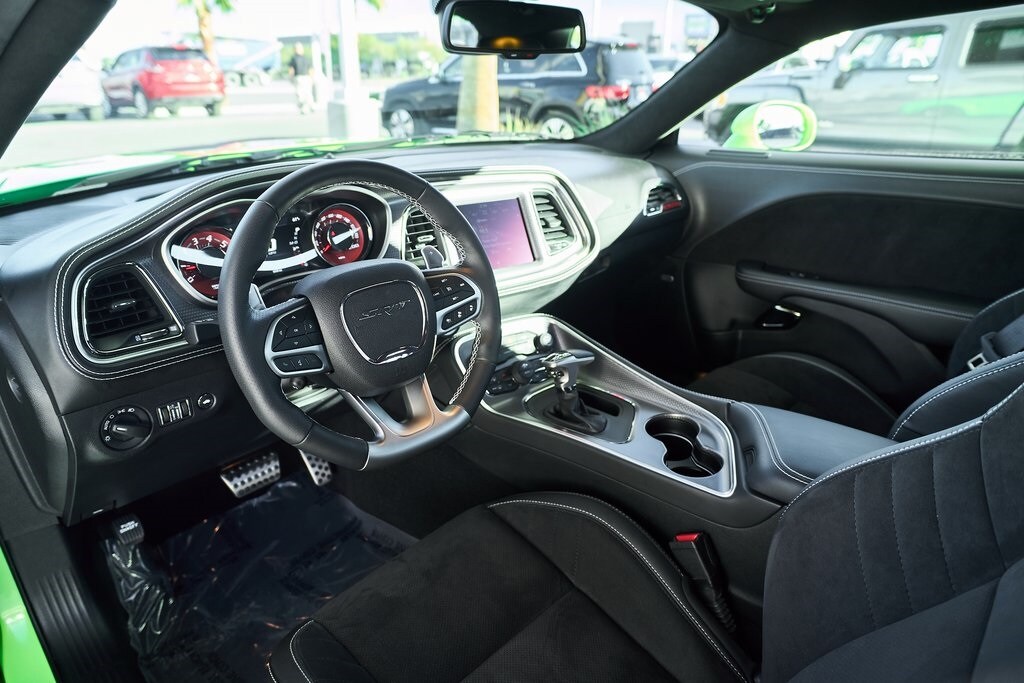 2023 Dodge Challenger SRT8 Hellcat Widebody photo 2