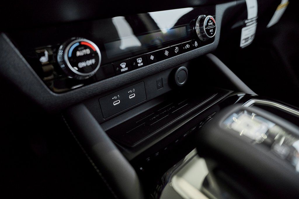 2026 Mitsubishi Outlander SE - Photo 52