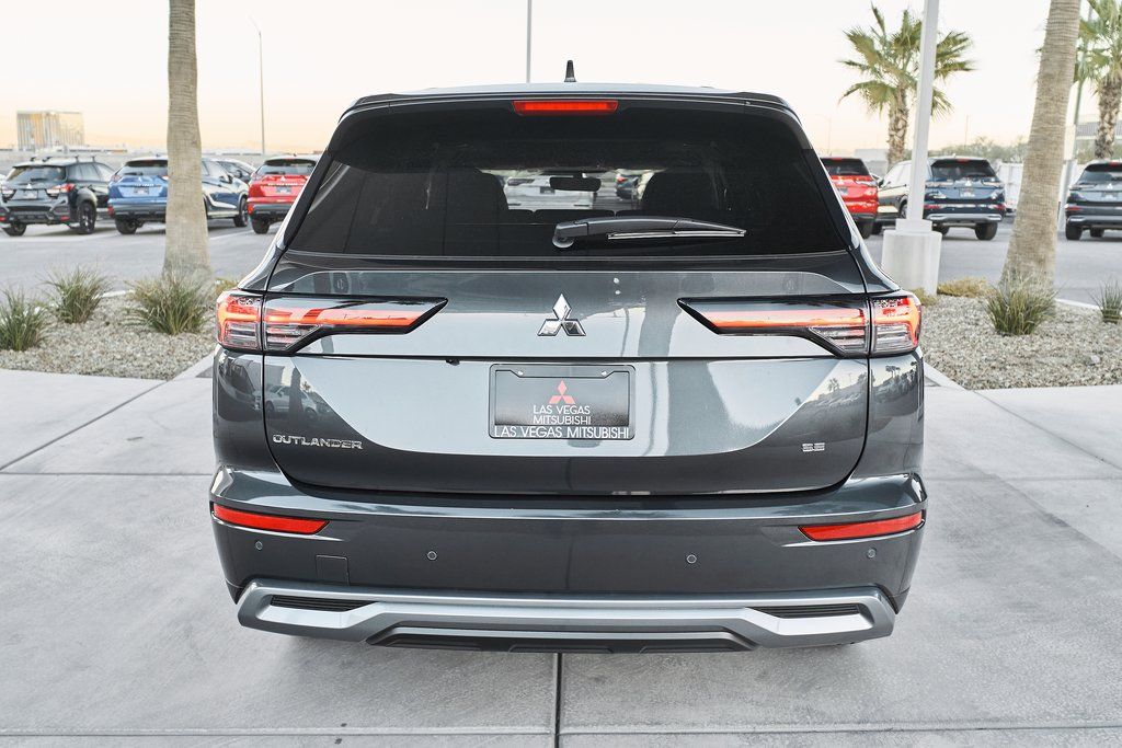 2026 Mitsubishi Outlander SE - Photo 7
