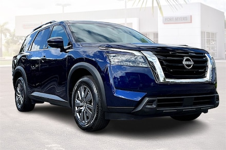 2024 Nissan Pathfinder SV SUV