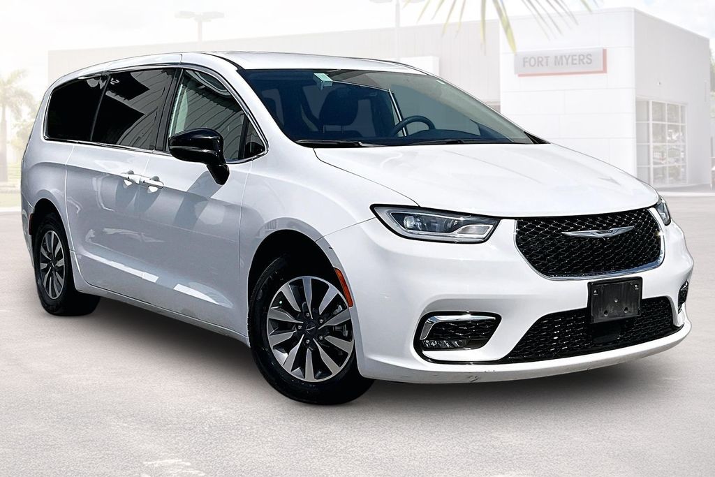 2024 Chrysler Pacifica