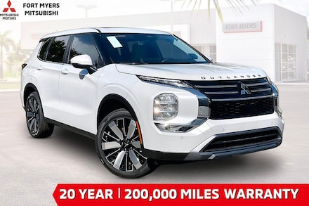 2026 Mitsubishi Outlander SE SUV