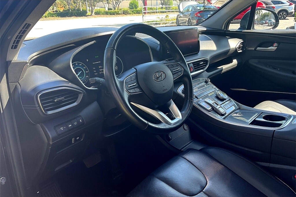 2023 Hyundai Santa Fe Limited photo 3
