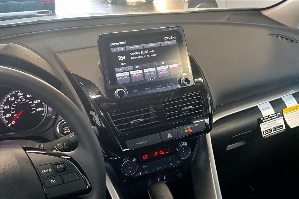 2026 Mitsubishi Eclipse Cross LE - Photo 7