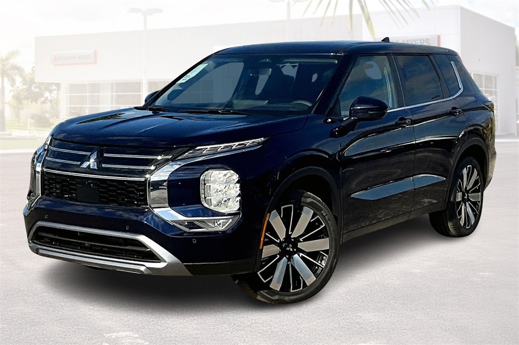 New 2025 Mitsubishi Outlander SE SUV