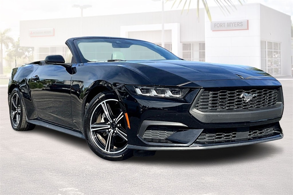2024 Ford Mustang EcoBoost Premium's photo