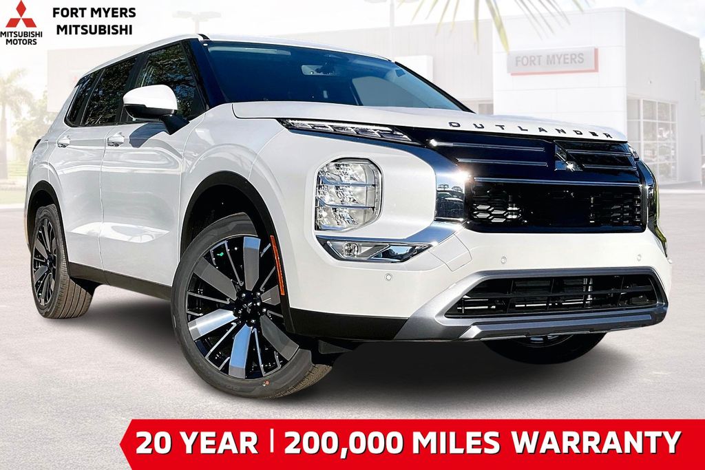 2026 Mitsubishi Outlander SE S-AWC's photo