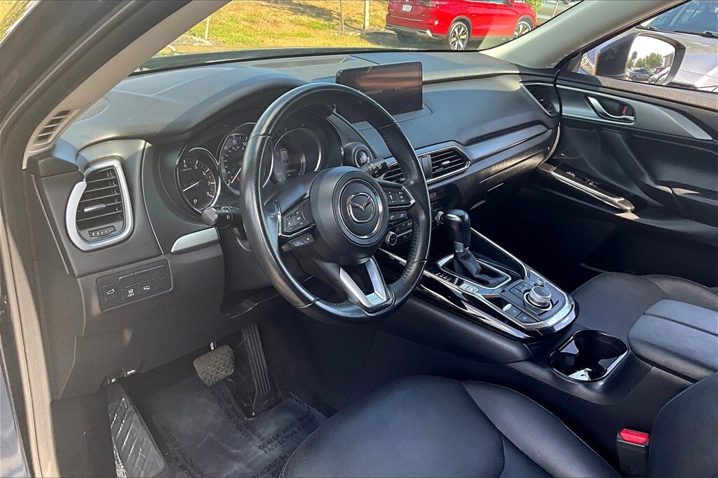 2022 Mazda CX-9 Touring photo 4