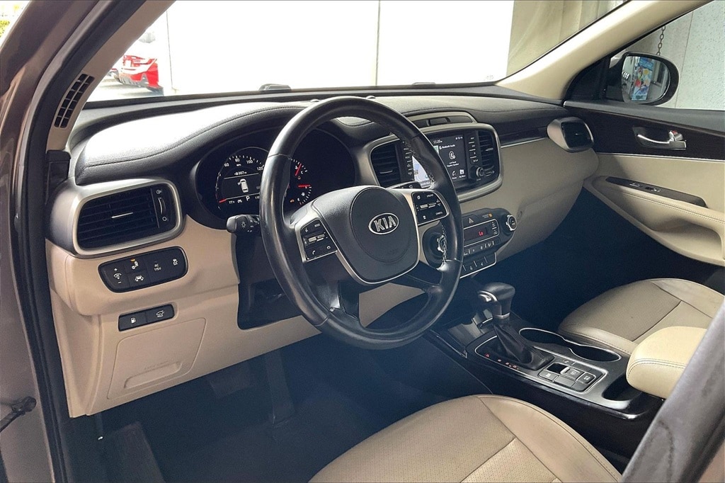 Used 2019 Kia Sorento 3.3L EX SUV