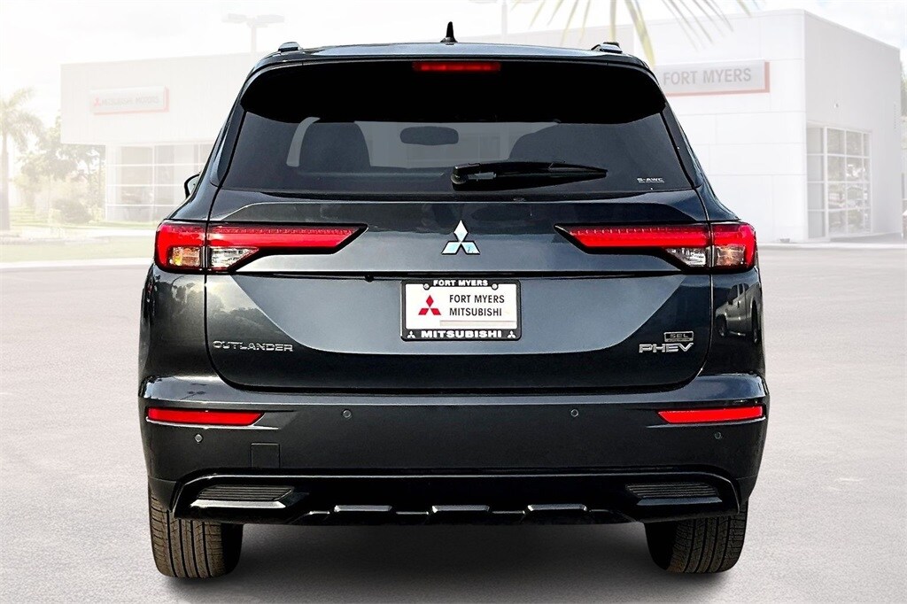 New 2025 Mitsubishi Outlander PHEV SEL Black Edition SUV