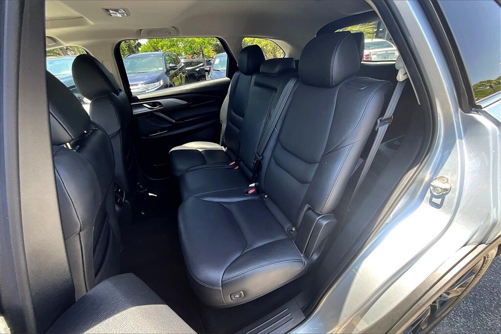 2023 Mazda CX-9 Touring photo 3