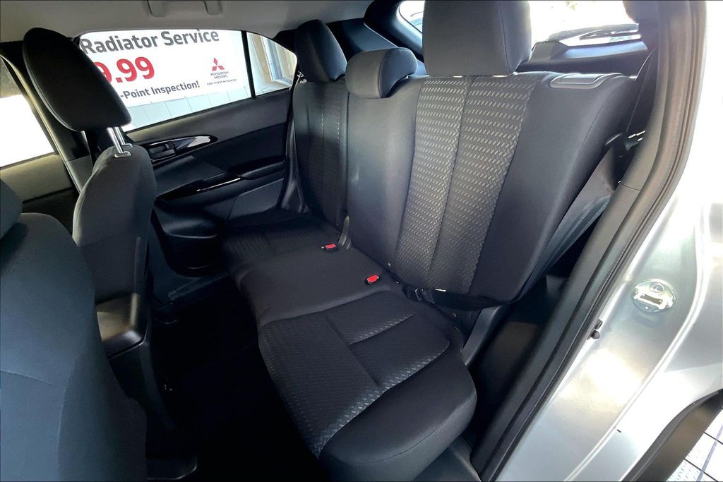 2026 Mitsubishi Eclipse Cross LE - Photo 10