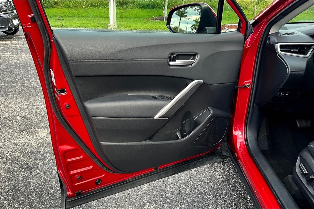 Used 2024 Toyota Corolla Cross XLE SUV