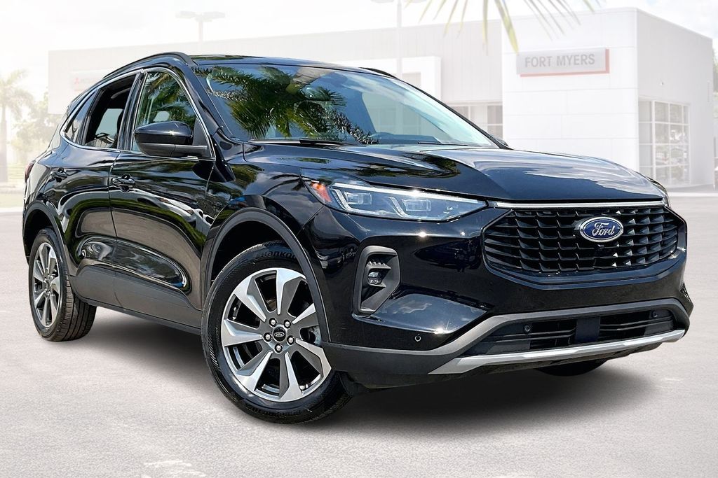 2024 Ford Escape Platinum