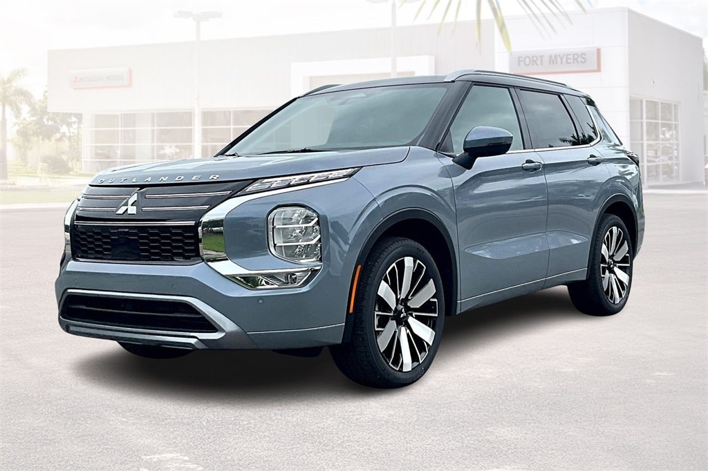New 2025 Mitsubishi Outlander SEL SUV