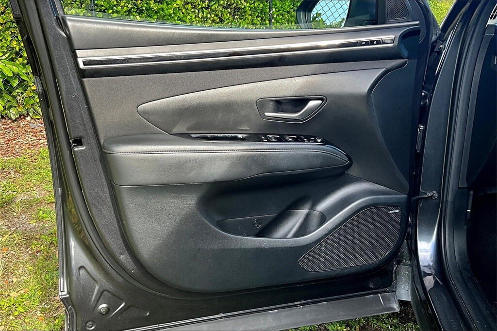 2024 Hyundai Tucson Limited photo 2