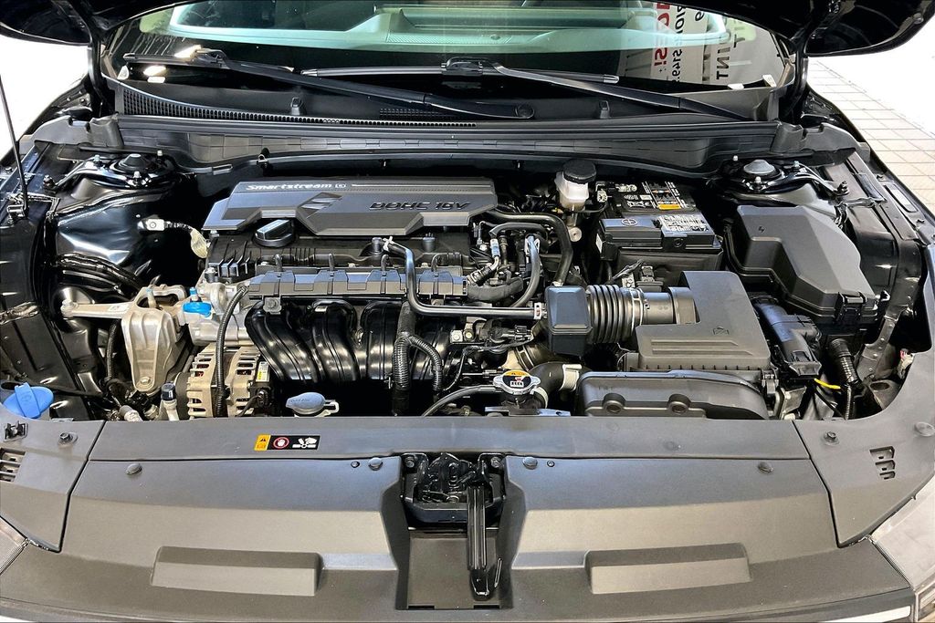 2025 Kia K4 LXS - Photo 26