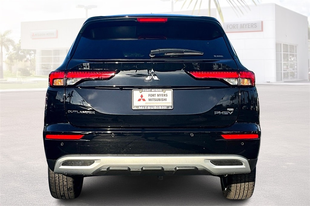 New 2025 Mitsubishi Outlander PHEV SE SUV