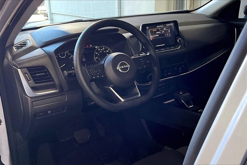 2024 Nissan Rogue S photo 4