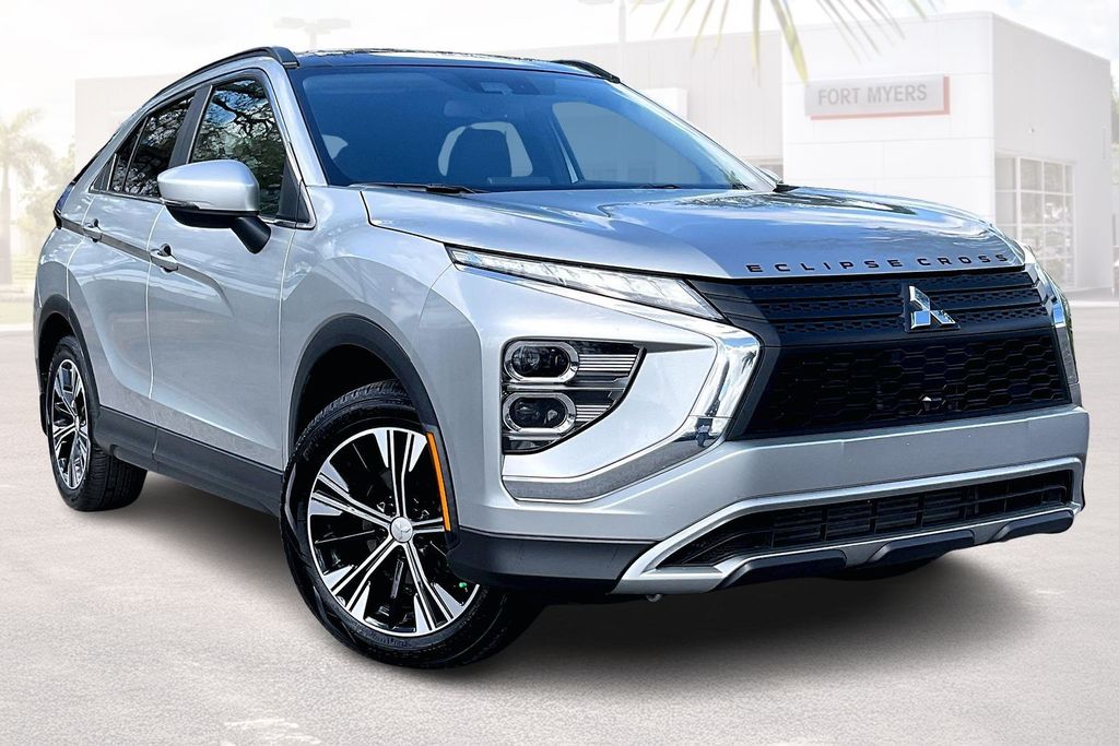 2022 Mitsubishi Eclipse Cross SE 2WD's photo