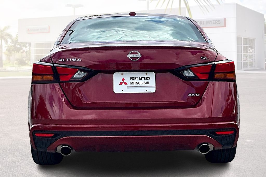 2024 Nissan Altima SL - Photo 17