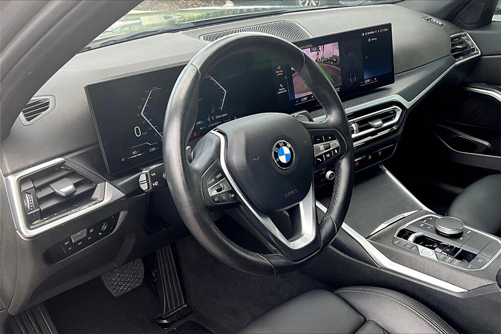 2024 Bmw 330i photo 2