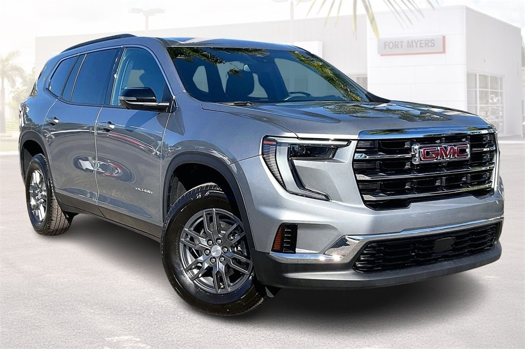 Used 2025 GMC Acadia Elevation SUV