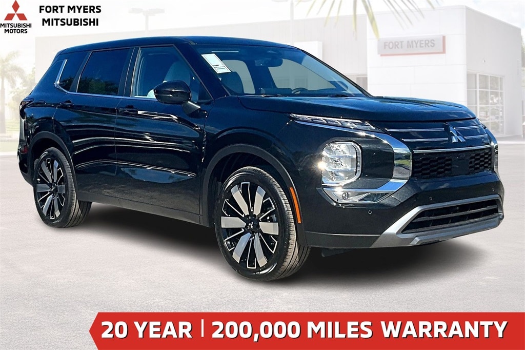 New 2025 Mitsubishi Outlander SE SUV