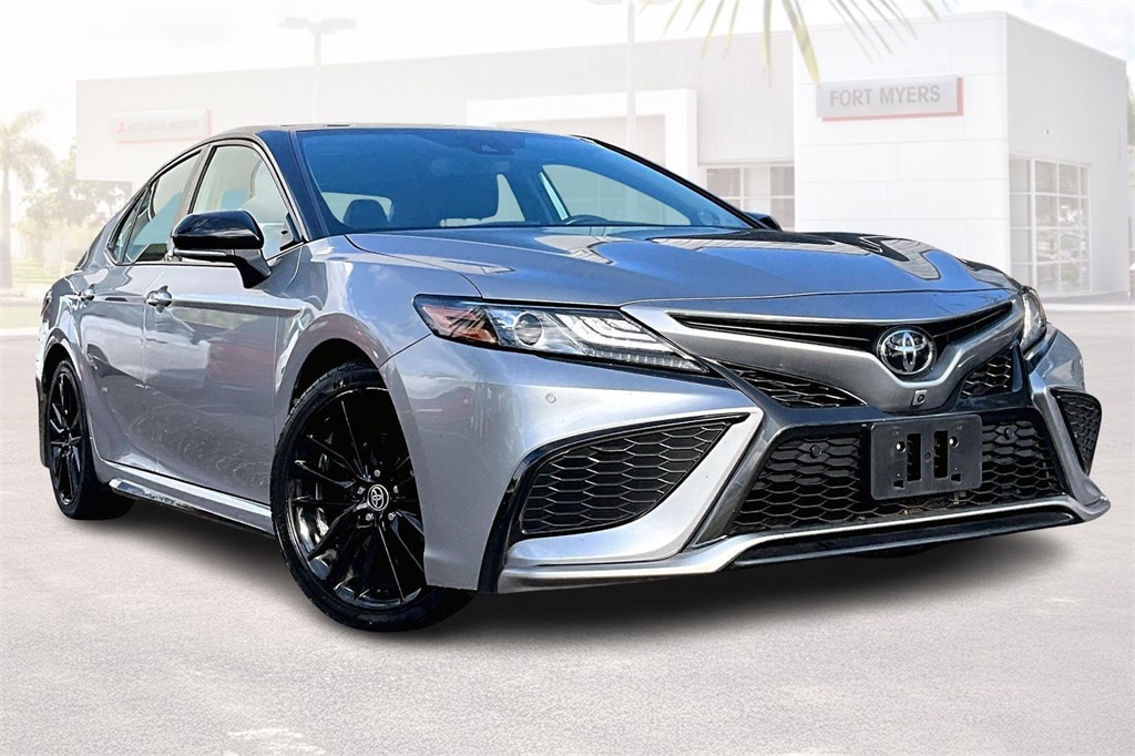2024 Toyota Camry XSE's photo