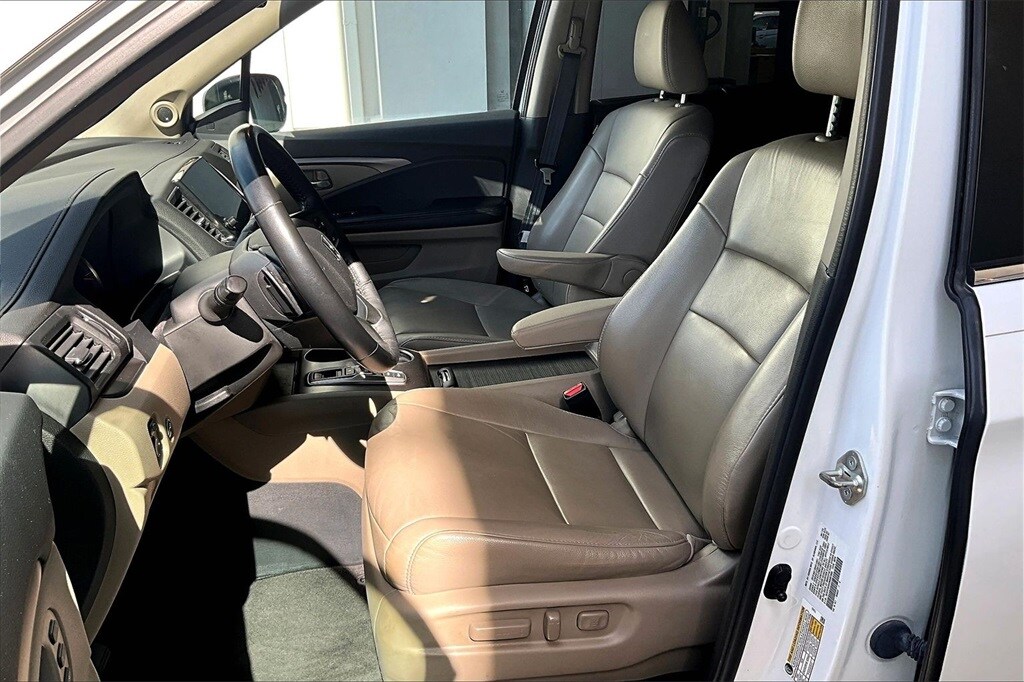 2021 Honda Pilot EX-L photo 2