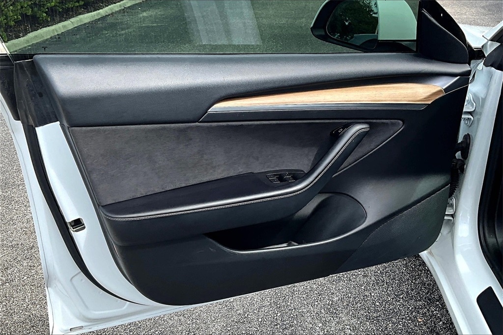 Used 2021 Tesla Model 3 Base with VIN 5YJ3E1EA9MF017327 for sale in Fort Myers, FL