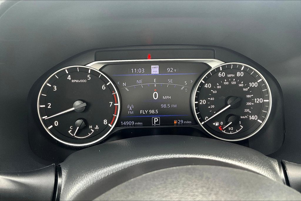 2024 Nissan Altima SL - Photo 6