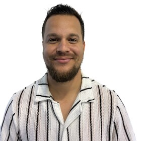 Staff member Hansel Dominguez from ID_ae2226