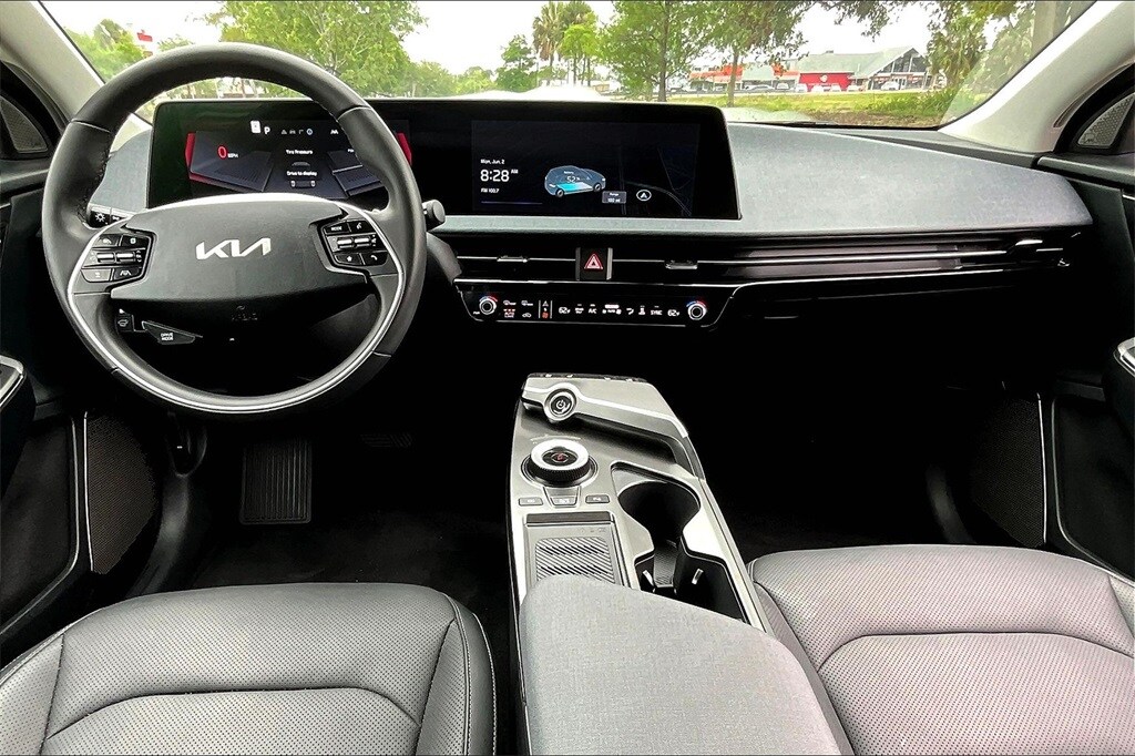 2024 Kia EV6 Wind photo 4