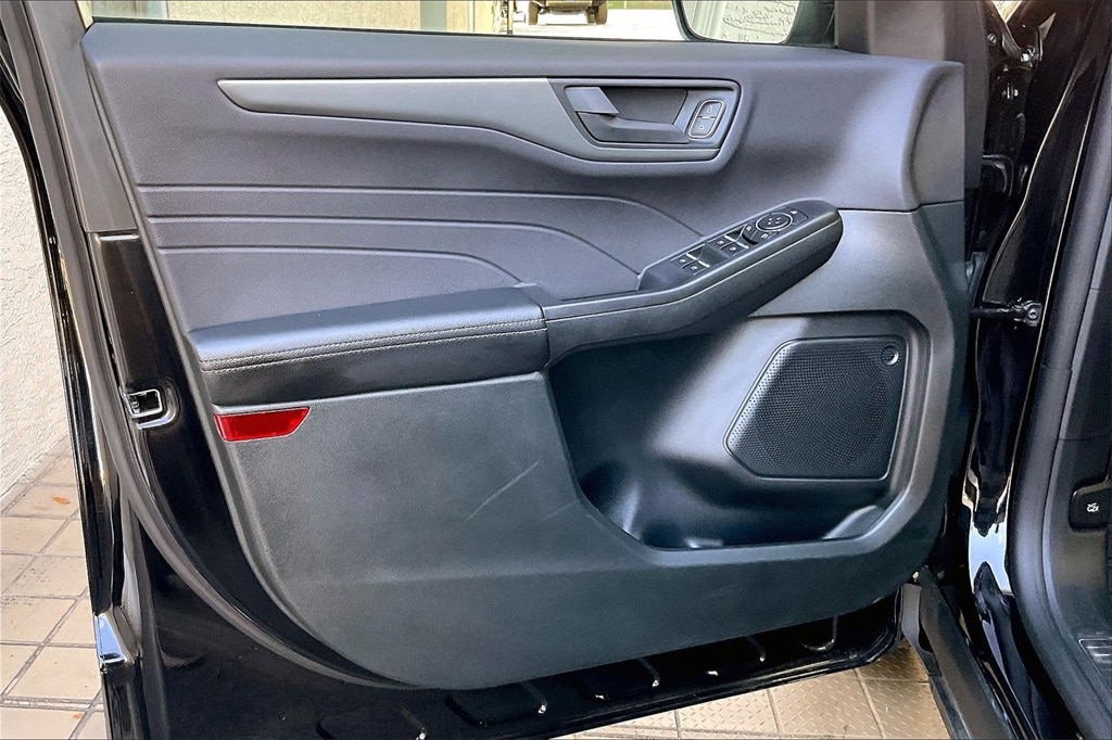 Used 2025 Ford Escape Active SUV