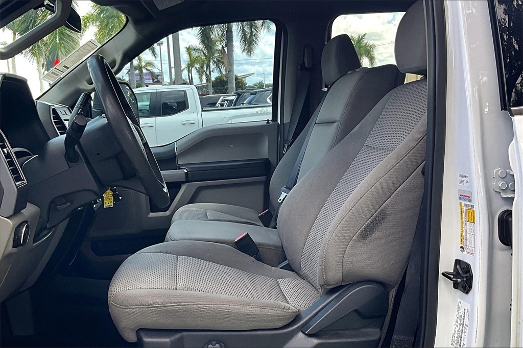 Used 2022 Ford F-250  Truck Crew Cab