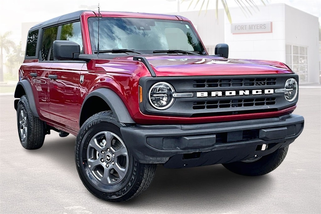 2025 Ford Bronco 4-Door Big Bend's photo