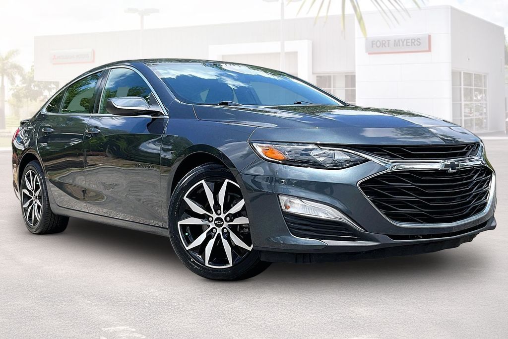 2021 Chevrolet Malibu RS's photo