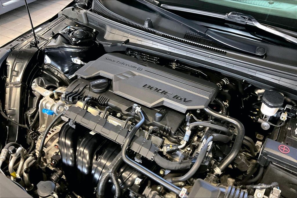2025 Kia K4 LXS - Photo 27