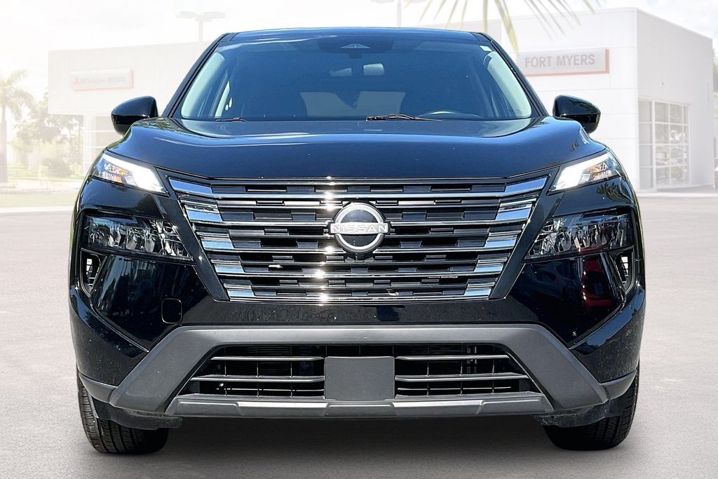 2025 Nissan Rogue SV - Photo 23