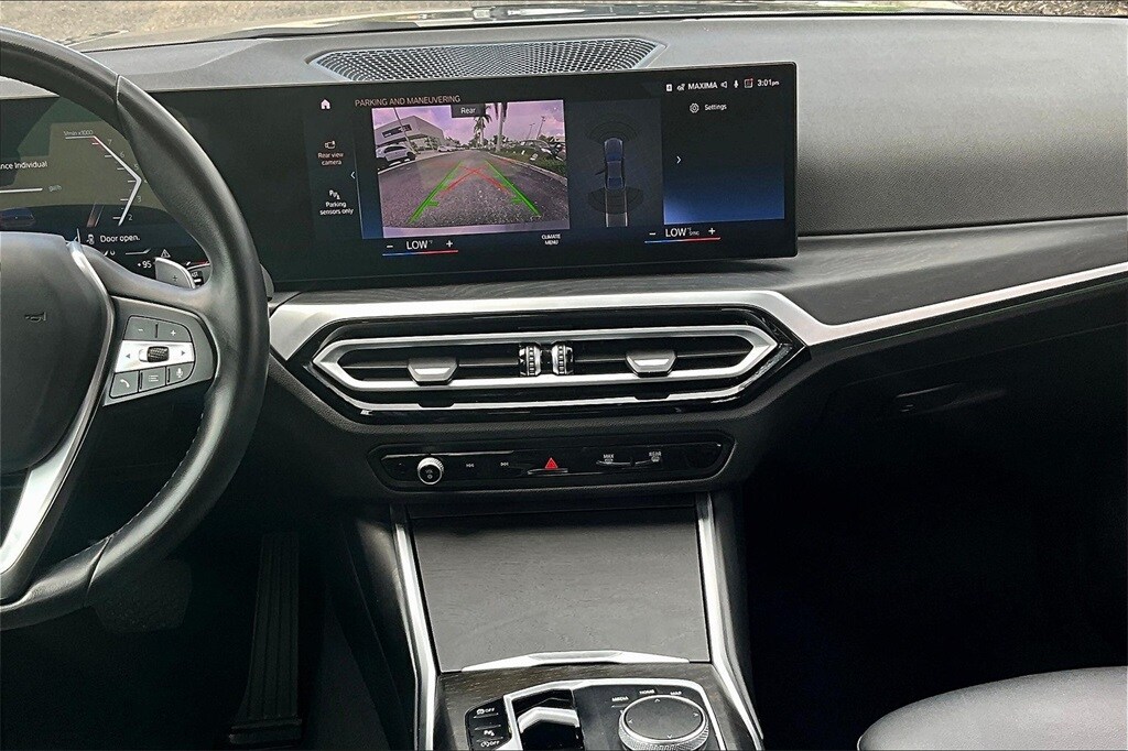 2024 Bmw 330i photo 3