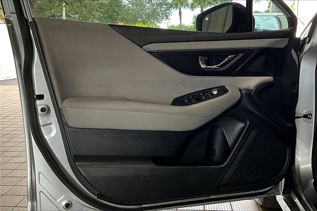 2022 Subaru Legacy Premium photo 2