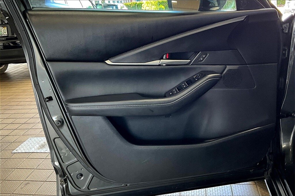 2024 Mazda CX-30 Select Sport photo 2