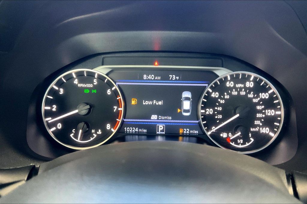 2025 Nissan Altima SR - Photo 7