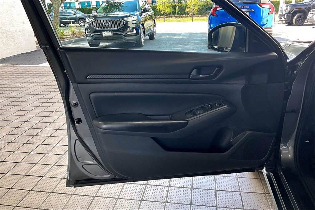 Used 2024 Nissan Altima 2.5 S Sedan