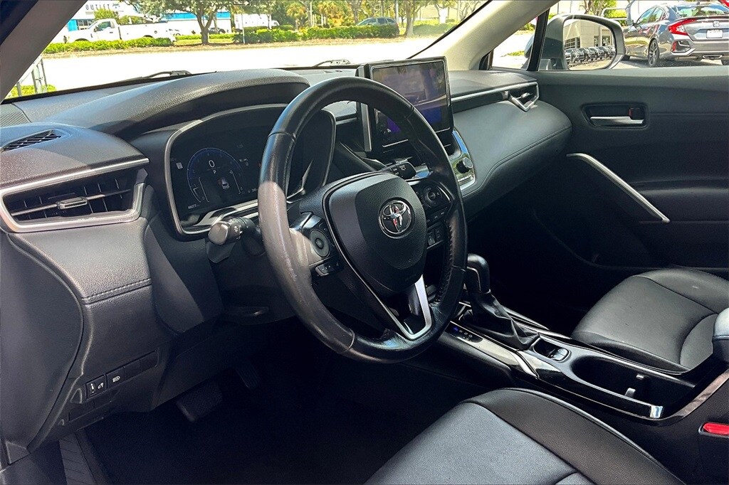 Used 2024 Toyota Corolla Cross XLE SUV