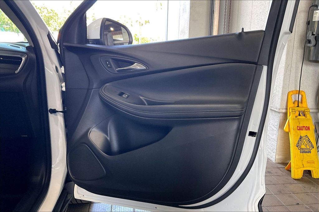 2025 Buick Encore GX Preferred - Photo 20
