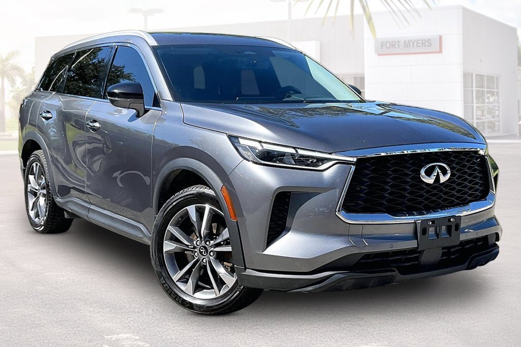 2025 INFINITI QX60 LUXE