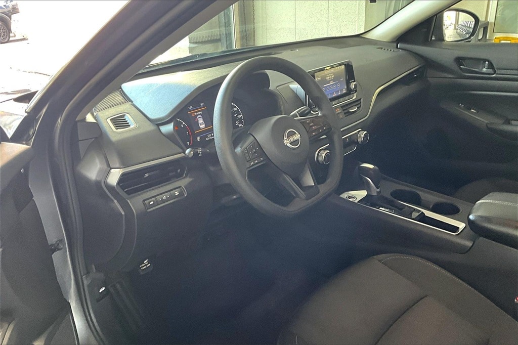 Used 2024 Nissan Altima 2.5 S Sedan