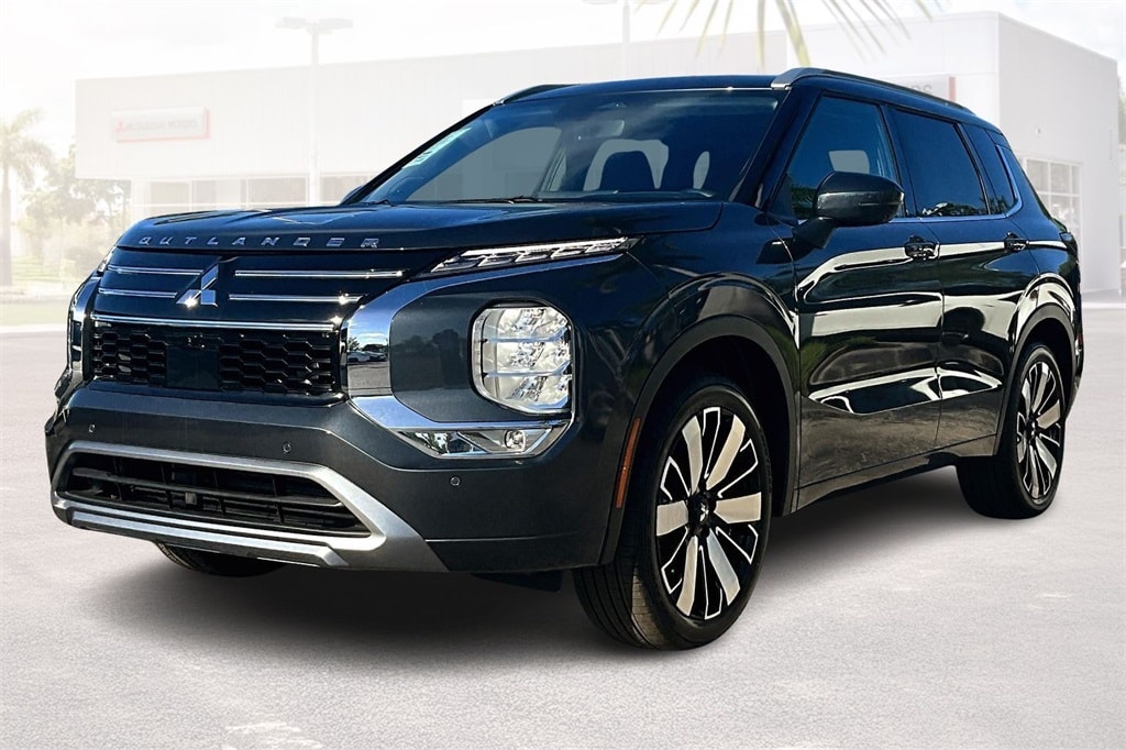 New 2025 Mitsubishi Outlander SEL SUV